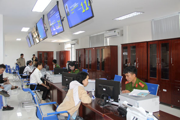 Cải cách hành chính năm 2020: Lấy sự hài lòng của người dân làm thước đo hiệu quả