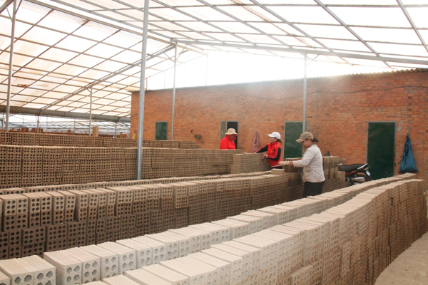 Tiếp tục thực hiện đẩy mạnh các nhiệm vụ, giải pháp cải thiện môi trường kinh doanh