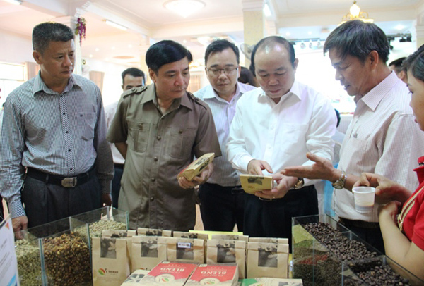 Nghị quyết của Ban Chấp hành Đảng bộ tỉnh về phát triển kinh tế tập thể