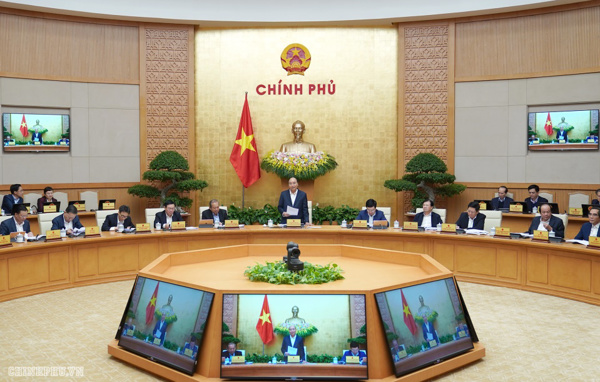 Kinh tế - xã hội tháng 11 và 11 tháng tiếp tục chuyển biến tích cực, duy trì triển vọng đạt mục tiêu tăng trưởng kinh tế cả năm 6,8%