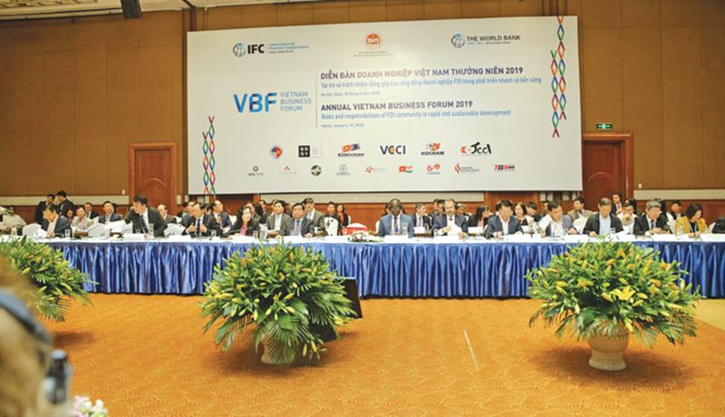 Tại Diễn đàn doanh nghiệp Việt Nam thường niên 2019, hiệp hội doanh nghiệp của  Hoa Kỳ, Hàn Quốc, Nhật Bản... đã khẳng định cam kết phát triển lâu dài tại Việt Nam.